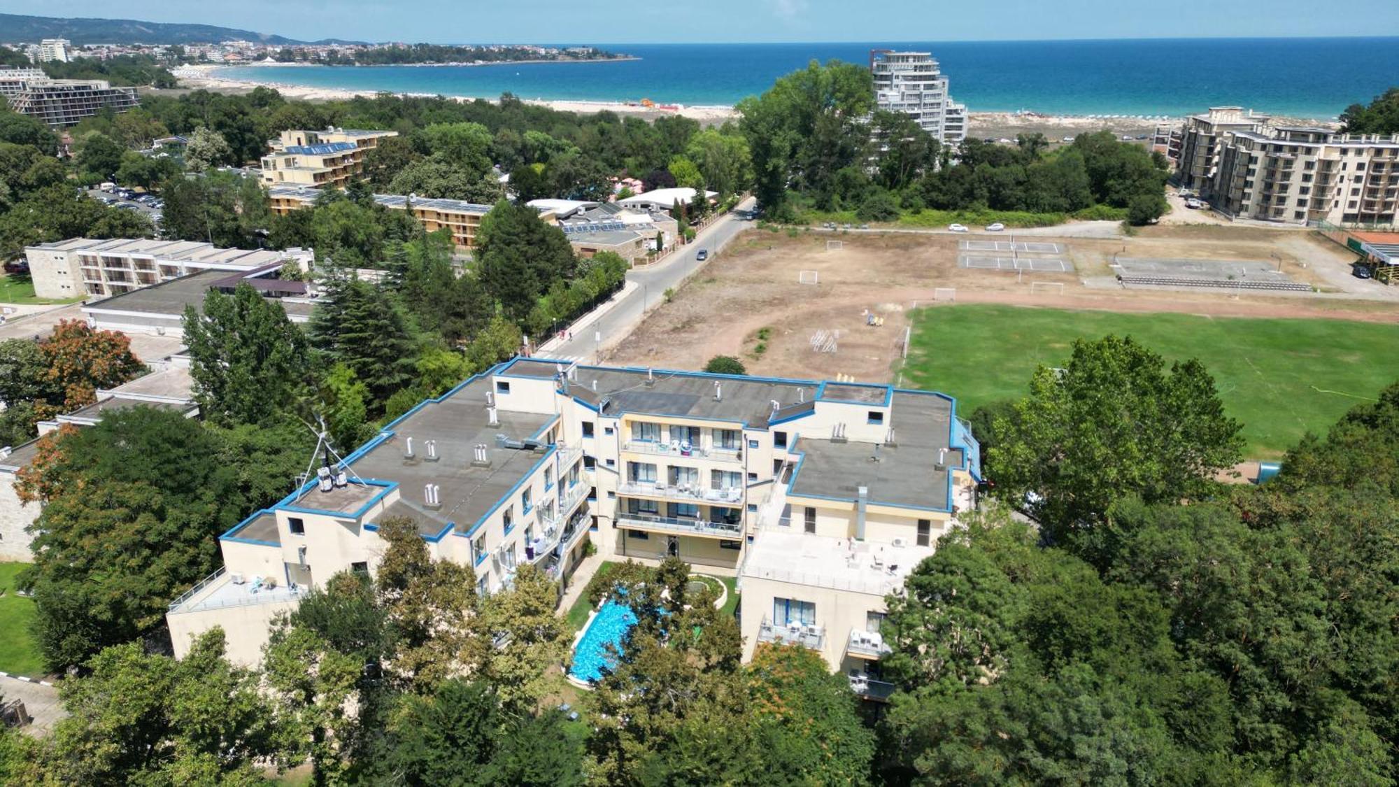 Solei Apartments Primorsko Exterior foto
